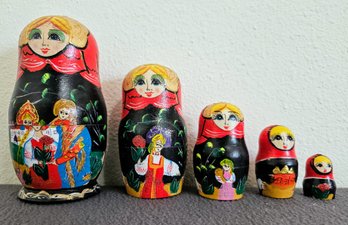 Hand Painted Russian Doll Set Incl 5 Dolls With Red & Gold-tone Paint