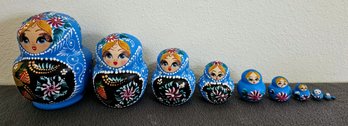 Hand Painted Russian Doll Set Incl 10 Dolls With Blue, White & Green Paint