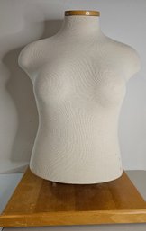 Wooden Mannequin Top For Arts/clothing On Wooden Base