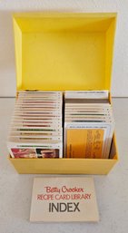 Vintage 1971 Betty Crocker Recipe Card Index Library