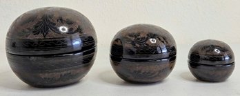Vintage 1980's Japanese Round Lacquer Nesting Boxes Black & Tan