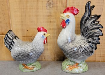 Vintage Japan Rooster And Hen Salt And Pepper Shakers. - See Pictures