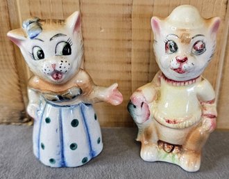 Vintage Anthropomorphic Kitschy Cat Couple With Fish Salt And Pepper Shakers. Japan