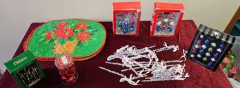 Misc Tree Ornaments Incl. Place Mats For 6 Ppl Christmas Themed