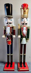 Set Of 2 Large Wooden Nutcrackers By Global International (36' Tall)
