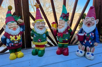 A Nice Collection Of Plastic Garden Gnomes (some Battery Operated )