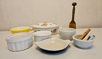 Kitchen Fun Set: Vintage Pyrex Bowl, Mortar And Pestle, Large Pestle, Fruit 'oven To Table' Baking Dish W Lid