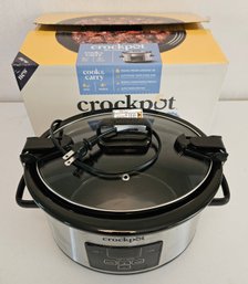 NIB 4 Qt. Crockpot Slow Cooker W Locking Lid