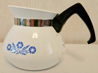 Small Rare  Vintage Corning Ware 3 Cup Teapot (cornflower)