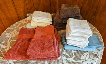 Assorted Towels And Washcloths