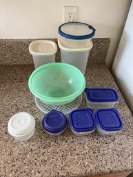 Rubbermaid Plastic Canisters & Storage Containers & Tupperware Strainer