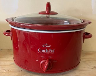 Large Red Regal Crockpot With Lid