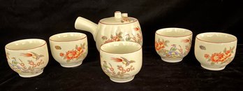 Elegant Japanese Floral Tea Pot With 5 Tea Cups