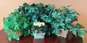 4 Artificial Plants In Baskets