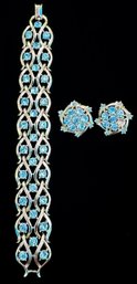 Vintage Lisner Gold Tone With Blue Stones Bracelet And Clip-on Earrings