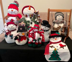 Fun Lot Of Stuffed And Blowup Snowmen