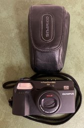 Olympus Super Zoom 2800 DLX Camera With Soft Sided Case