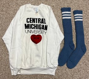 NWT Central Michigan University Mom Sweatshirt Size XL & Handmade Crochet Socks