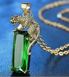 NEW Lab-Created Emerald 18K Gold-Plated Jaguar Pendant Necklace W/ 18K Gold-Plated Chain NICE!