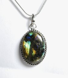 Hand-Crafted Natural Labradorite Pendant Necklace / Sterling Silver Chain STONE OF Spiritual HEALING  NEW