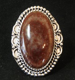 Natural Mookaite Cabachon Ring  German Silver Setting  Size 9  NEW