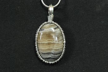 Natural Banded Agate Pendant Necklace/Sterling Silver Chain Spiritual STONE OF HEALING & INNER STABILITY  NEW