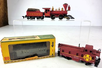 4 Ho Scale-aHM Riverosi Locomotive And Tender, Santa Fe Caboose, One Fleischmann Car With Box