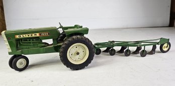 Oliver Diecast 1800 Tractor And Disc