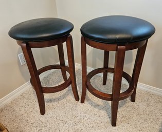 2 Heavy Bar Stools, Swivel 27-in Tall