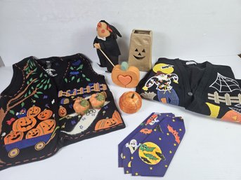 2 Fall Sweaters -size Medium And Large, Pig Witch, Salt And Pepper Shakers, Napkins