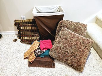 Clothes Hamper, 4 Pillows , Few Towels