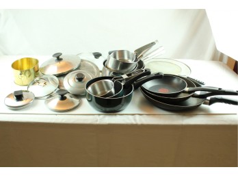 3 Skillets, 8 Pots, Assortment Of Lids, Splatter Screen