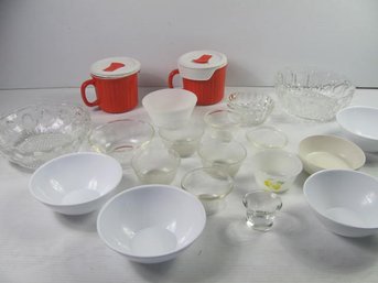 Bowl Lot! 2 Glass Serving, 2 Large Corning With Lids, White Plastic And Variety Of Glass