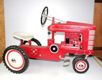 1955 Farmall 400 Type 1 Pedal Tractor  -steers And Clicks When Pedaling