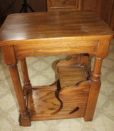 Interesting Solid Oak Little Side Table With Pullout