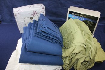 Two New Queen Sheet Sets Plus Three Full Sets