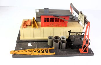 Lionel- Lionelville Culvert Pipe Company Display - Might Be Missing Pieces
