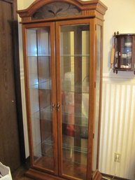 Beautiful Lighted Adjustable 4 Shelf Display Cabinet With Glass Shells And Mirror Back 34x14x78 Tall