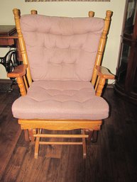 Nice Oak Glider Very Solid 28 Inch 39-in Tall