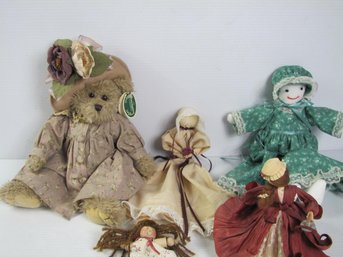 Abigail #1426 Barrington Bear, Cornhusk And Miscellaneous Dolls