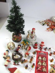 Small Fabric Optic Tree, Music, Wooden Ornaments