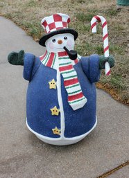 Sandy Gore Evans Lightweight Yard Santa With Pipe And Candy Cane