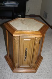 Cute End Table W/storage And Ceramic Top