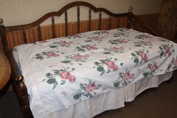 Nice Trundle Bed W/sheets And Pad, Mattresses In Real Good Shape