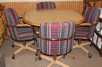 Small Dining Table W/leaf And 4 Cloth Chairs On Rollers, Good Shape 42x42 With Leaf 42 X 60