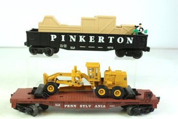 Lionel 6-16712 Pinkerton Chase Cop & Hobo Gondola Car With Lionel Construction Car And Caterpillar Grader