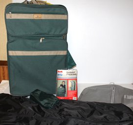 Lg London Fog Suitcase & Garment Bags, Duffel Bag In Bag