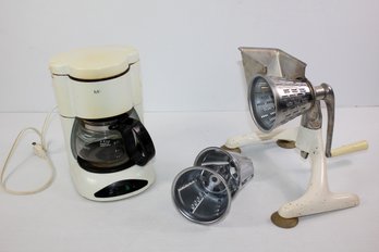 Mr Coffee 4 Cup-magic Hostess Meat Grinder, Missing A Rubber Foot