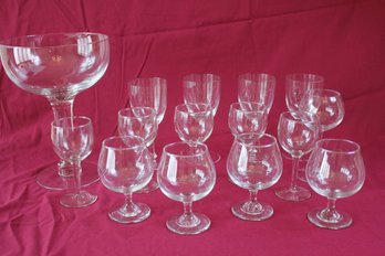 Glass Goblets For Light To Heavy Drinkers