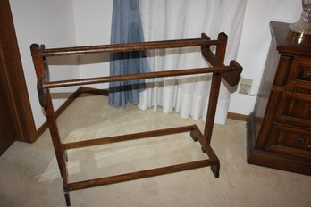 Wood Quilt Stand -Rods Need Resanded, 35x16x32-in Tall